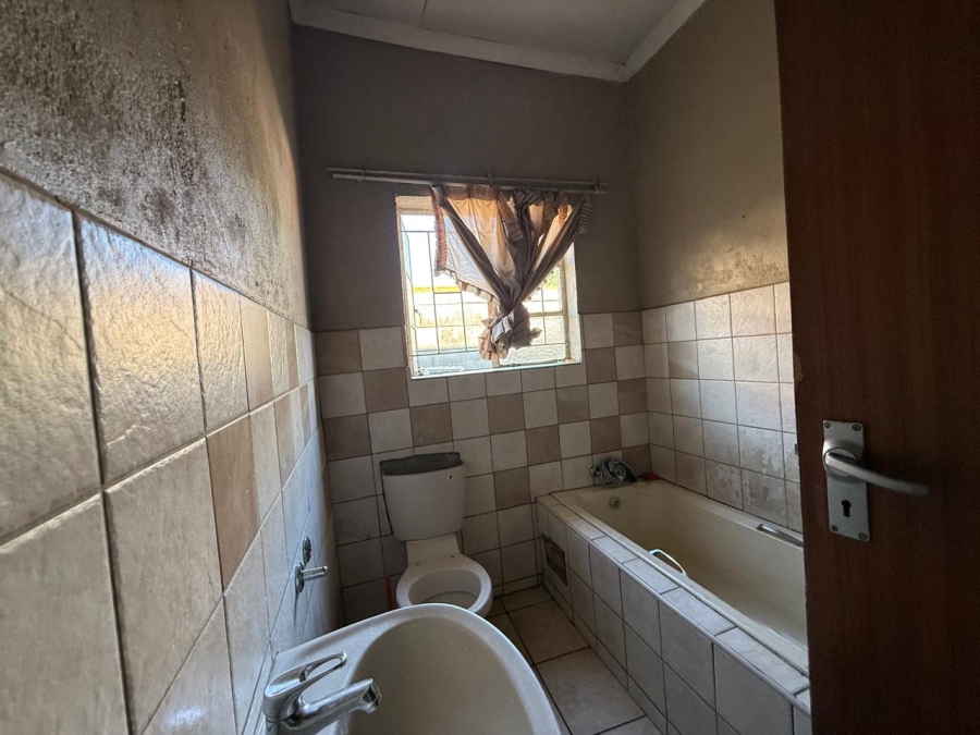 3 Bedroom Property for Sale in Oos Einde North West